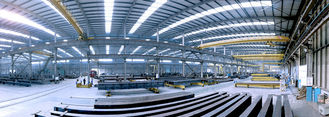 China A oficina industrial galvanizada pesada das fabricações do aço estrutural de mergulho quente adota o metal claro fornecedor