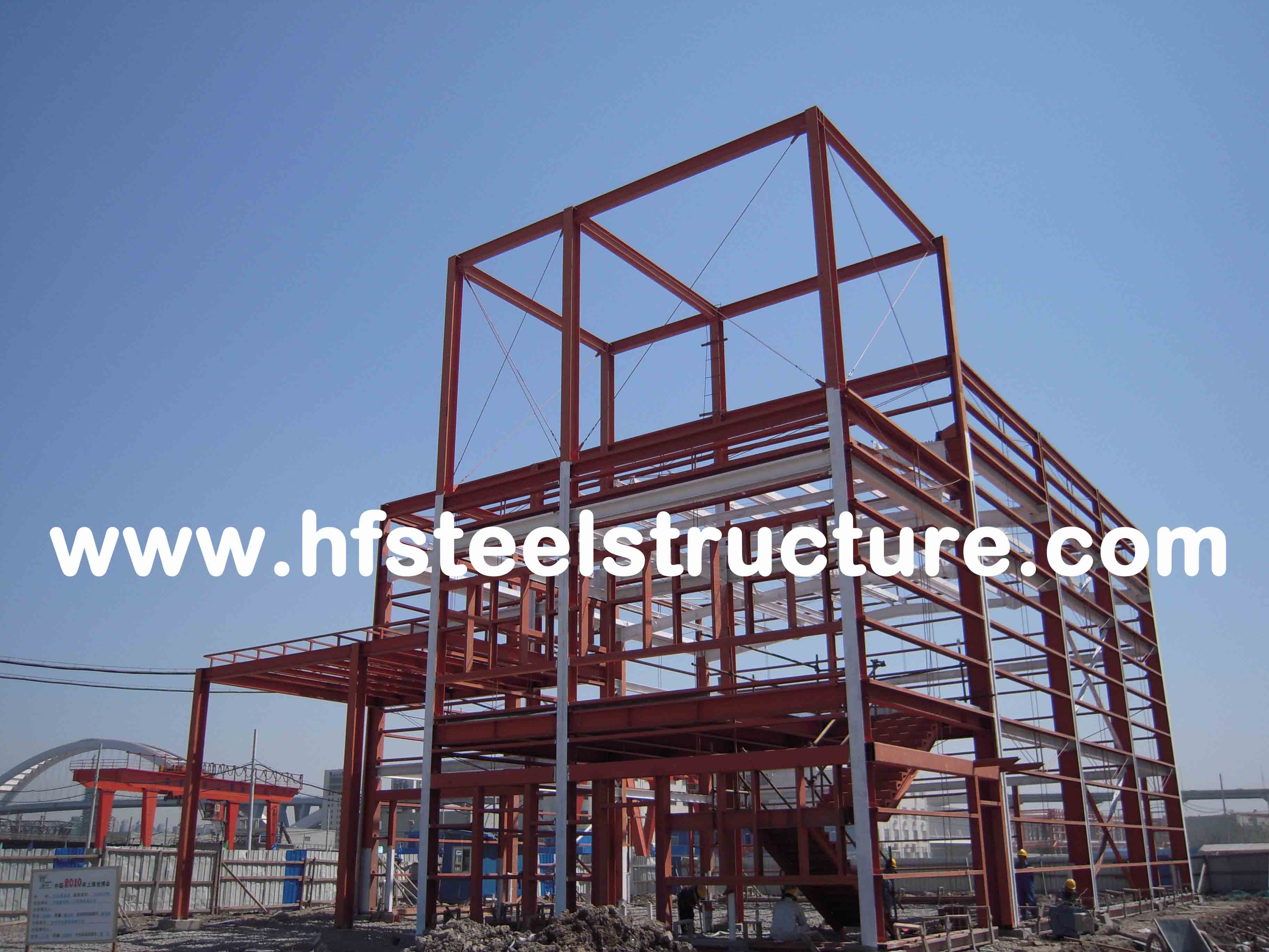 Construções de aço comerciais galvanizadas pré-fabricadas do mergulho quente com aço laminado